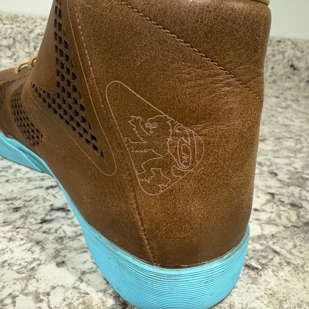 Nike LeBron X NSW Lifestyle NRG in the Hazelnut/Tide Pool Blue Men’s Size 10 - Picture 6 of 10